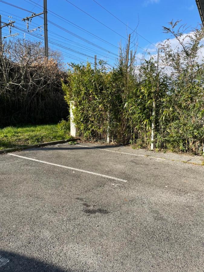 Apartment T2 St Esprit Avec Parking *